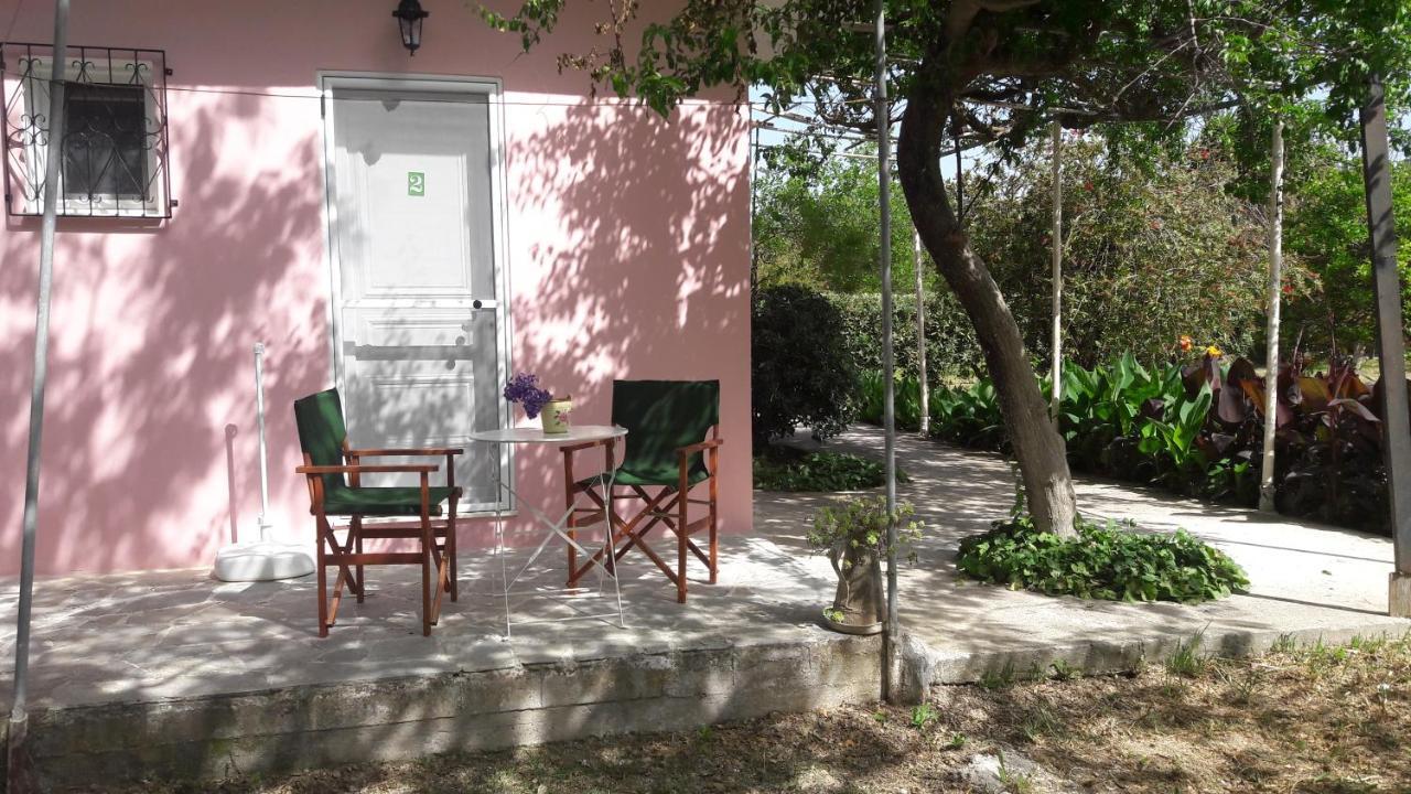 Jerry Apartments Svoronata Exterior photo