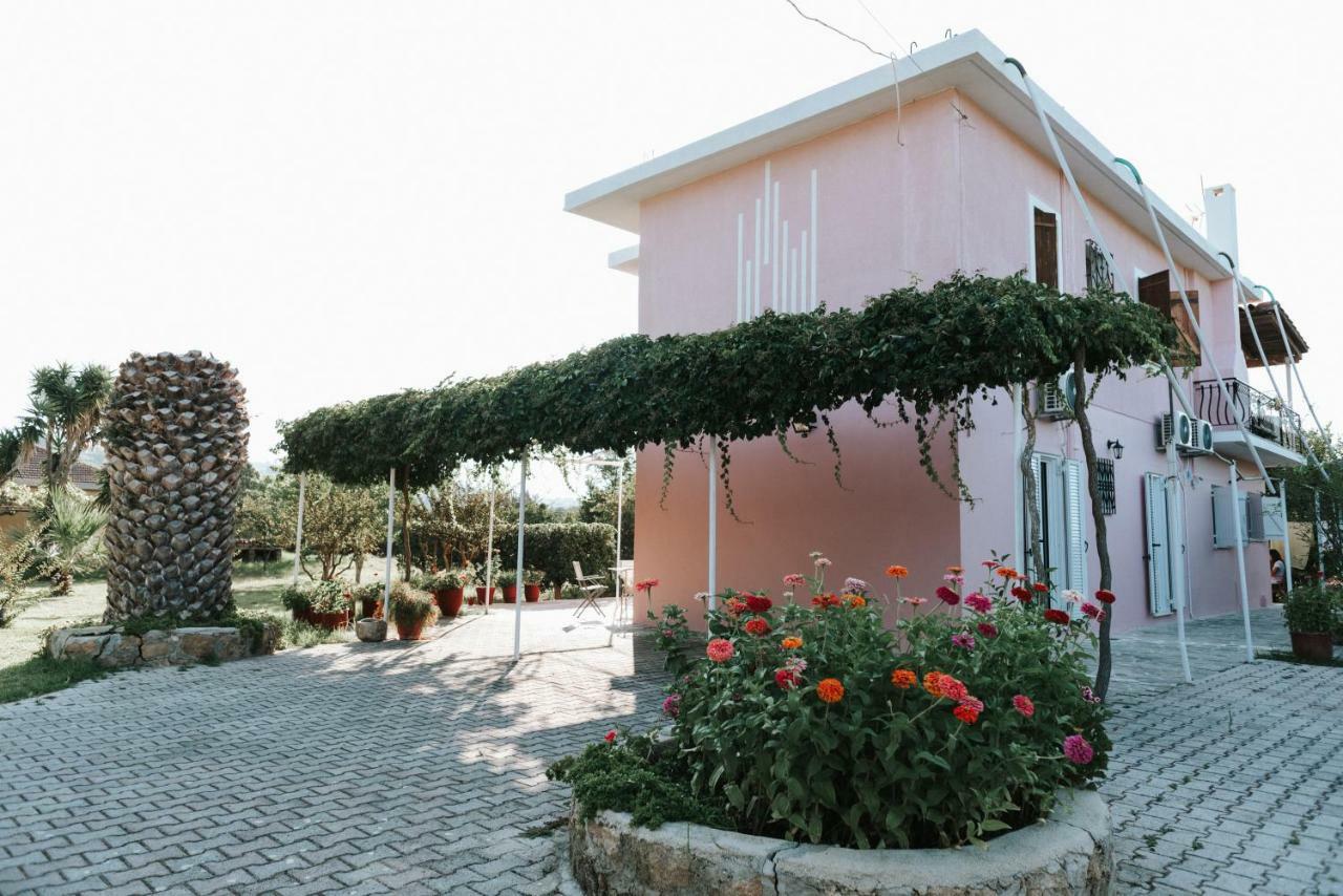 Jerry Apartments Svoronata Exterior photo